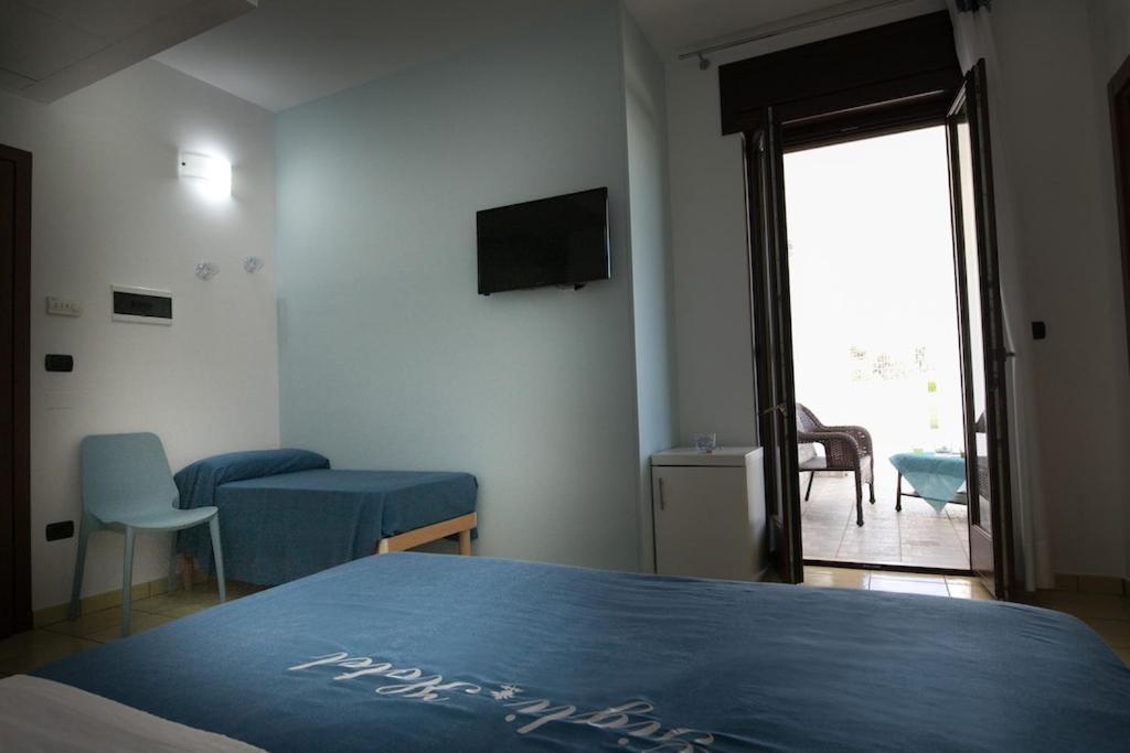 Gigli Hotel Salento Marina Di Pescoluse Esterno foto