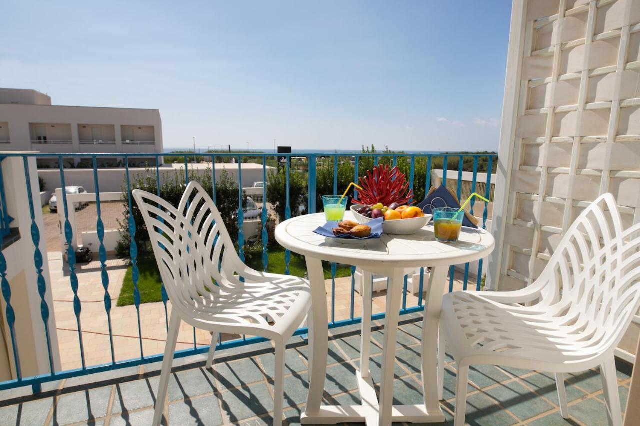 Gigli Hotel Salento Marina Di Pescoluse Esterno foto