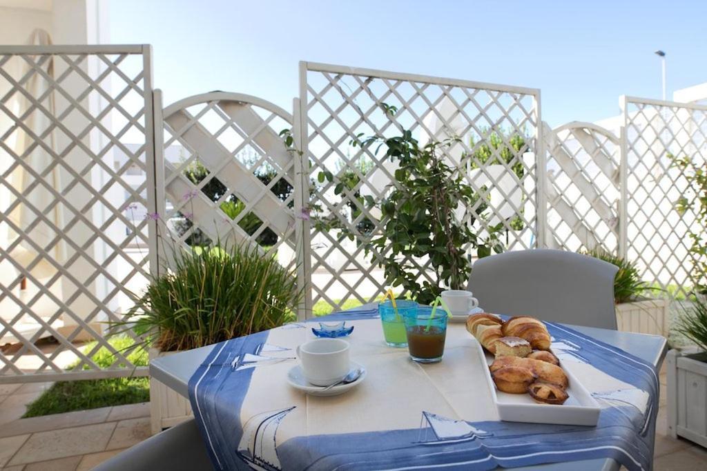 Gigli Hotel Salento Marina Di Pescoluse Esterno foto