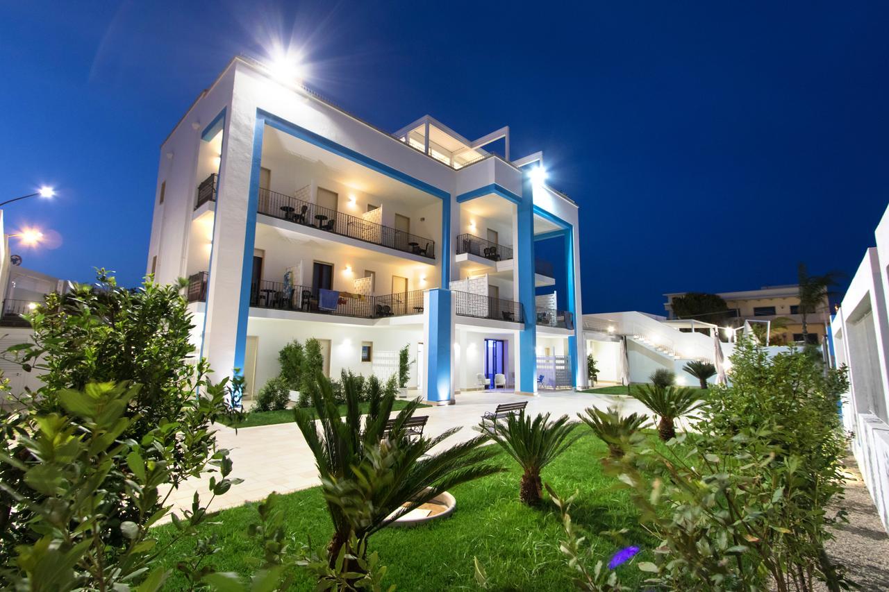 Gigli Hotel Salento Marina Di Pescoluse Esterno foto