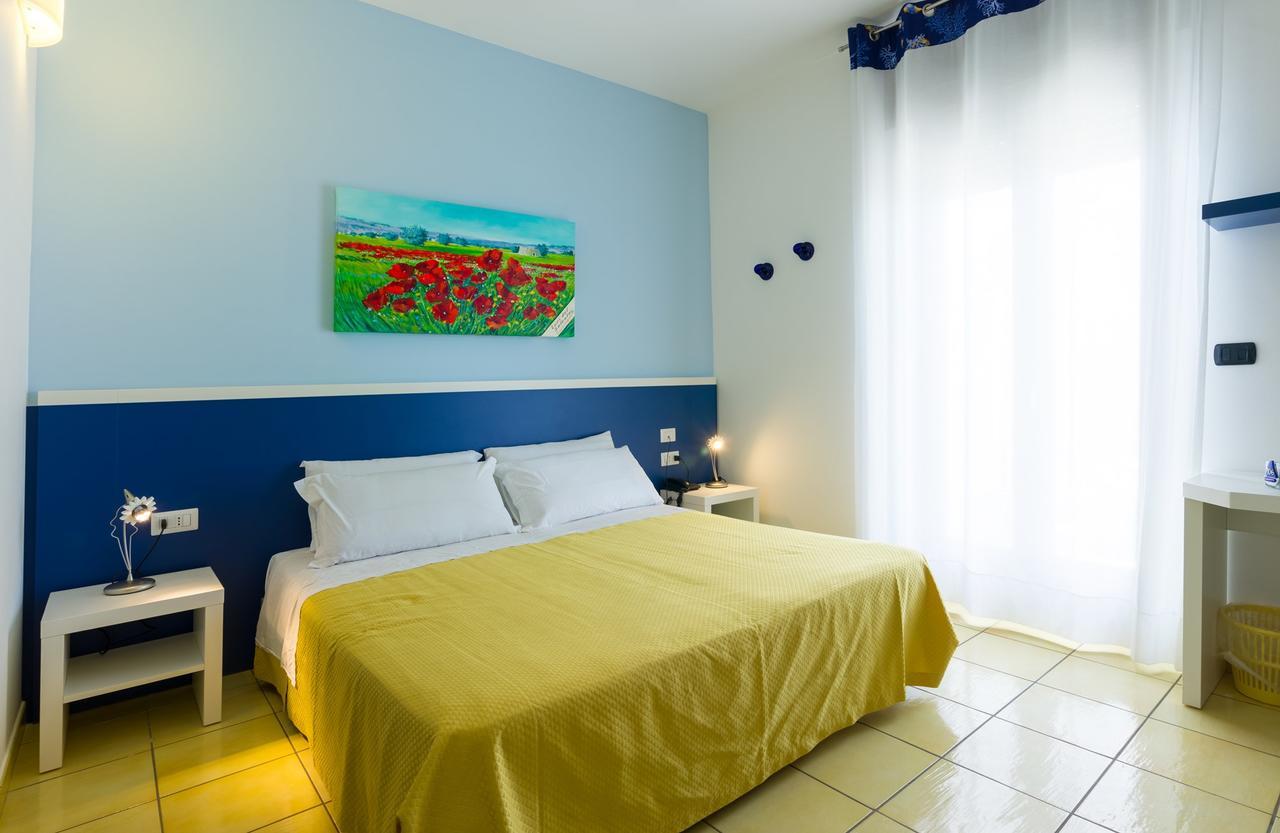 Gigli Hotel Salento Marina Di Pescoluse Esterno foto