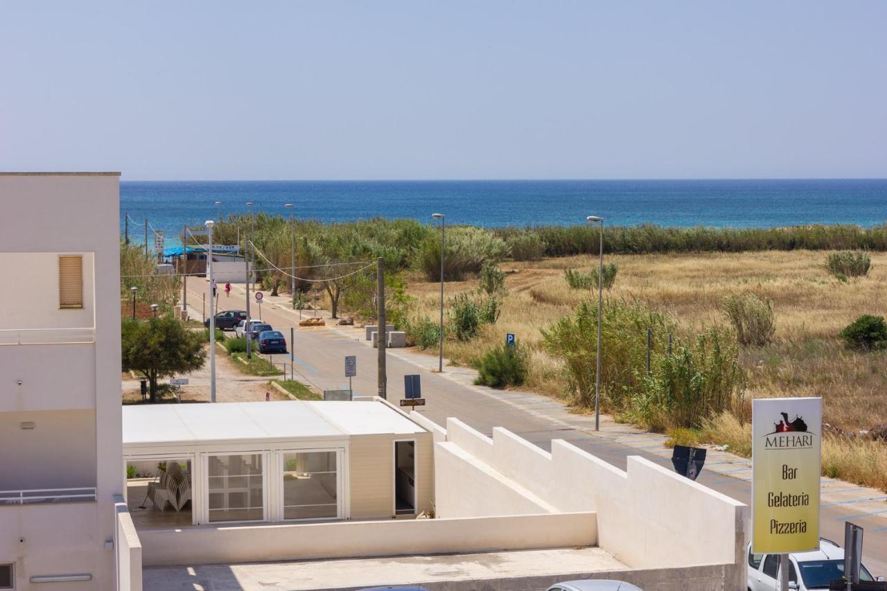 Gigli Hotel Salento Marina Di Pescoluse Esterno foto